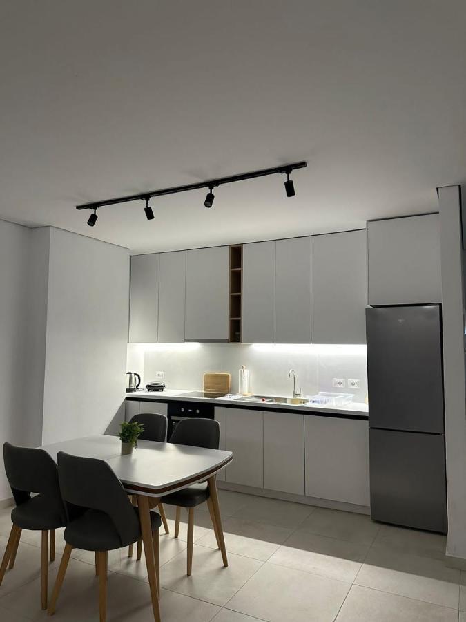 Eme Apartments - Kompleksi San Pietro, Gjiri I Lalzit Durrës Extérieur photo
