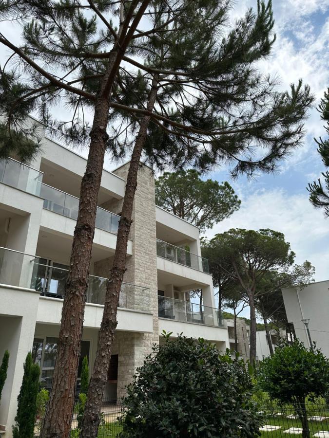 Eme Apartments - Kompleksi San Pietro, Gjiri I Lalzit Durrës Extérieur photo