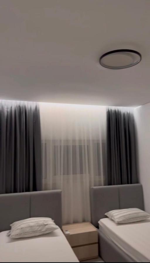 Eme Apartments - Kompleksi San Pietro, Gjiri I Lalzit Durrës Extérieur photo