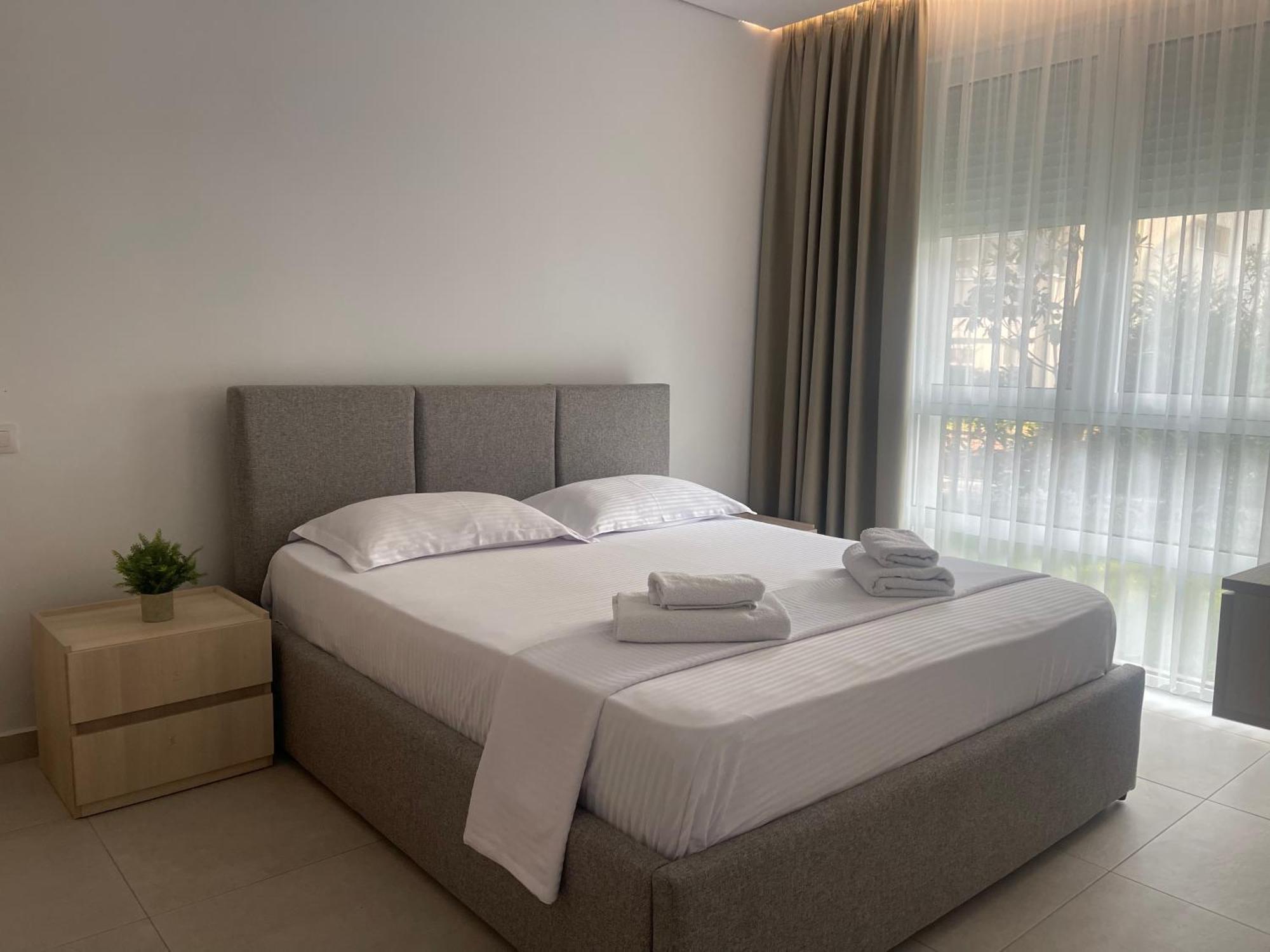 Eme Apartments - Kompleksi San Pietro, Gjiri I Lalzit Durrës Extérieur photo
