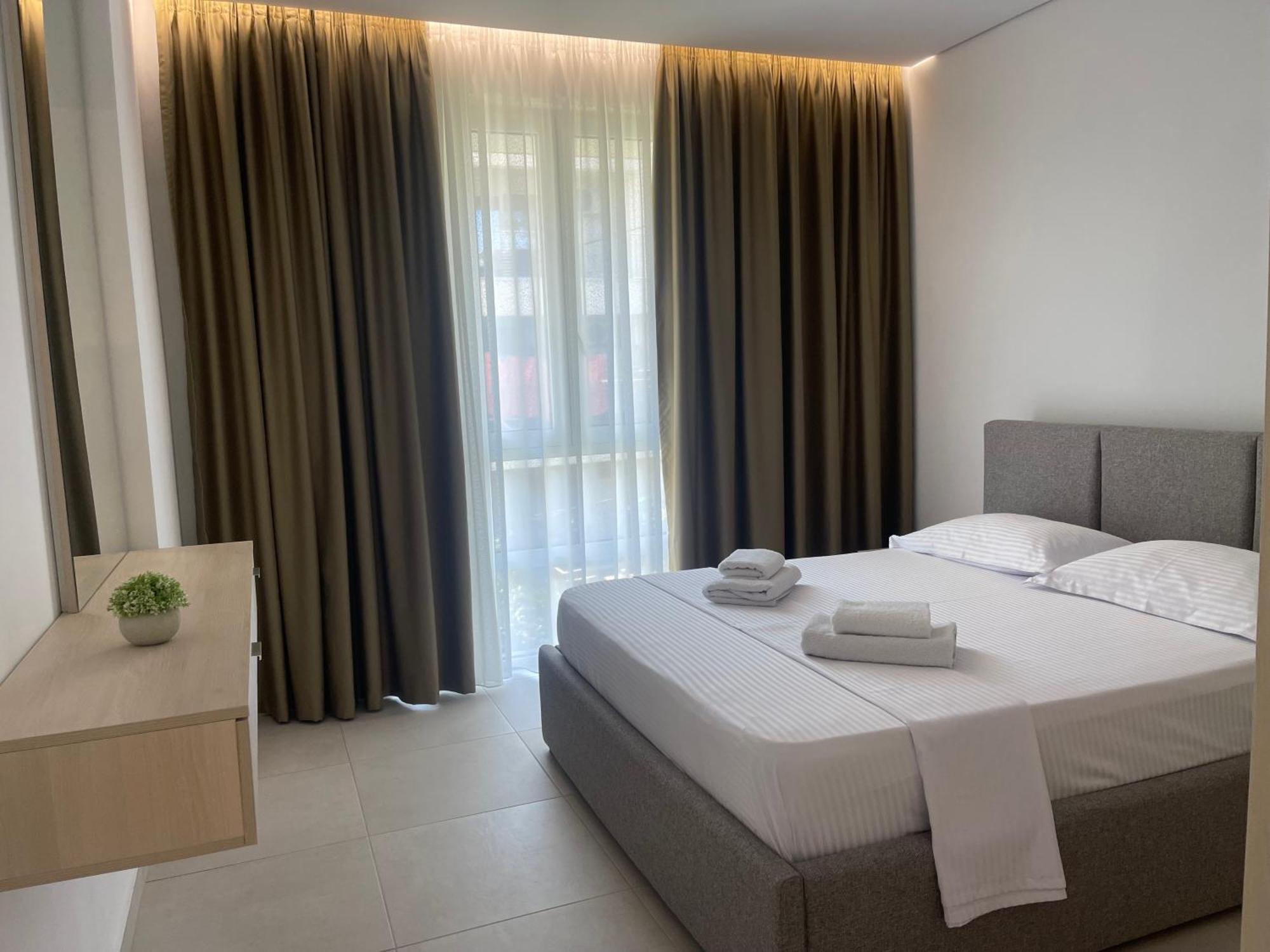 Eme Apartments - Kompleksi San Pietro, Gjiri I Lalzit Durrës Extérieur photo