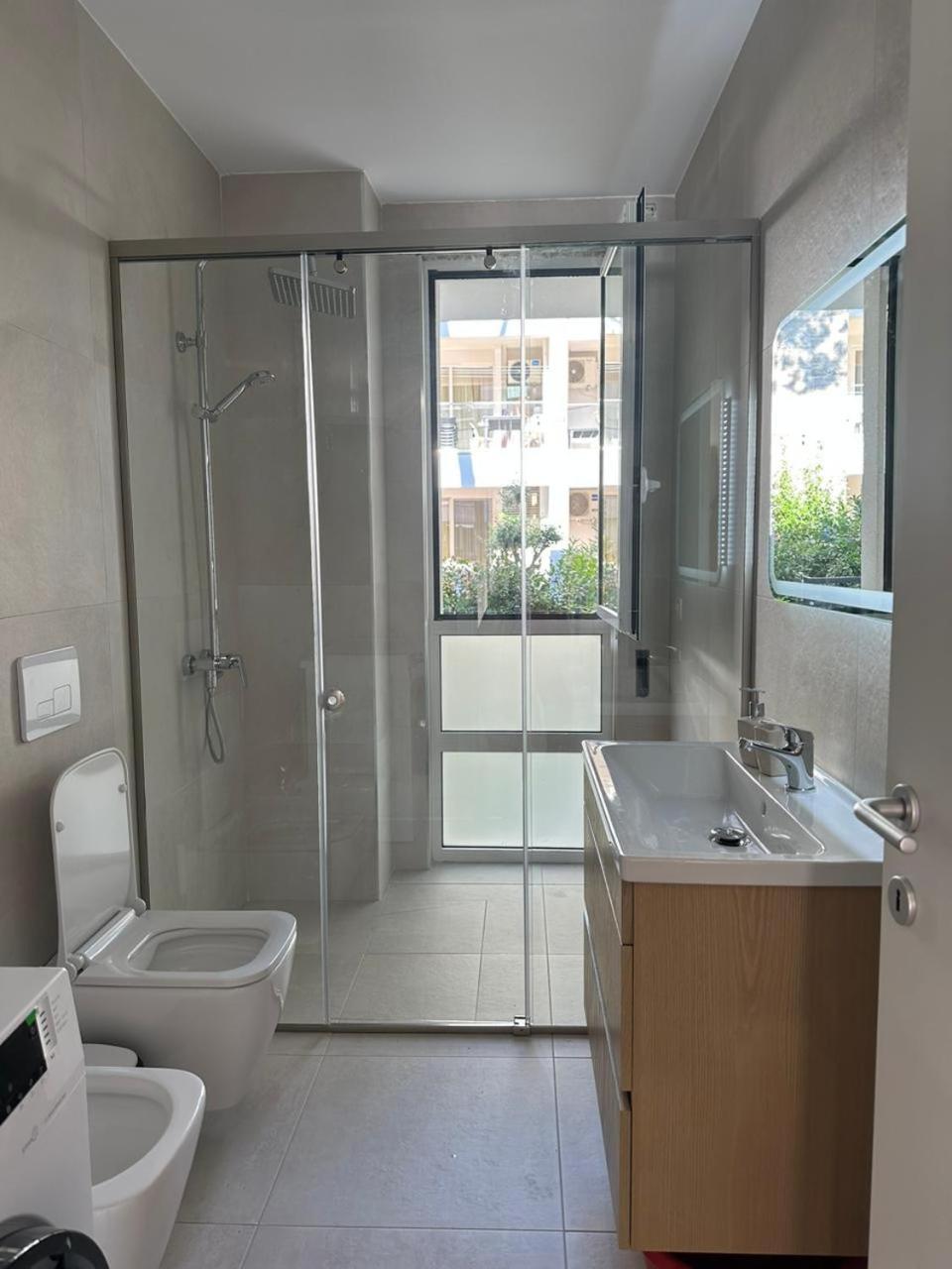 Eme Apartments - Kompleksi San Pietro, Gjiri I Lalzit Durrës Extérieur photo